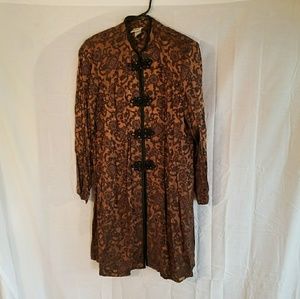 Beautiful Vintage floral patterned top!